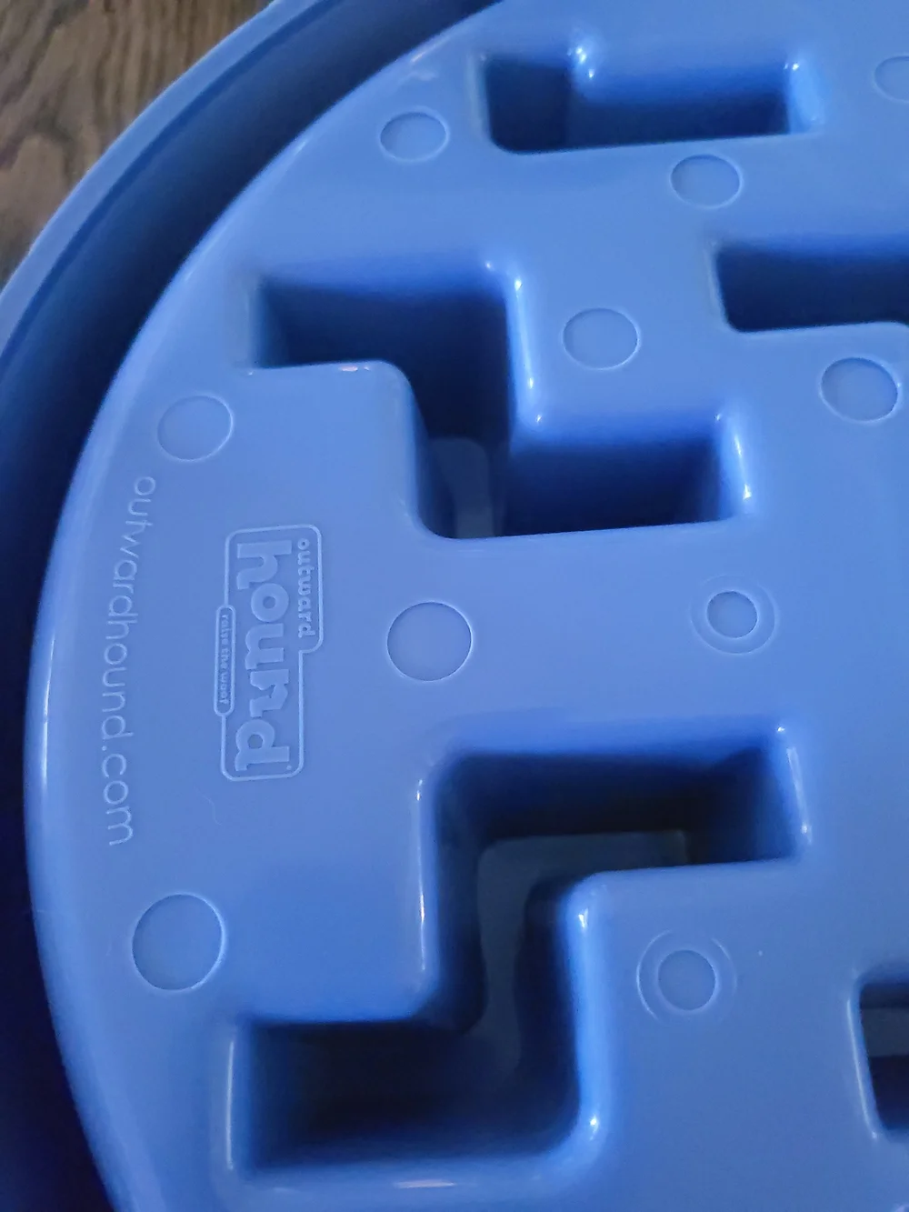 Outward Hound Fun Slo Slow Feeder Dog Bowl Large Regular Blue Activity Treat